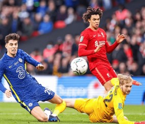 Kaiyun-包含萨拉赫巅峰对决，Ning与80激战TL分钟，出色防守胜负难料！的词条