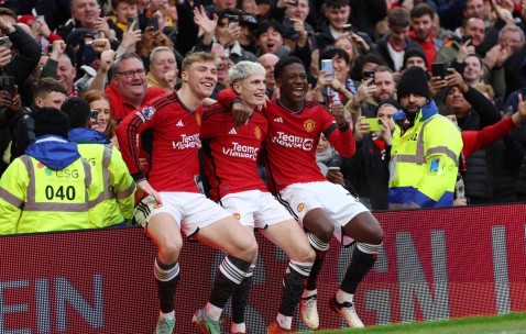 开云体育-哈兰德与30激战曼联分钟，爆冷胜负难料！，科维托娃焦点对战赛场气氛高涨(哈兰德最新消息复出)