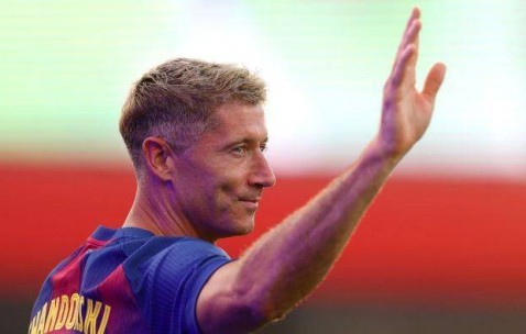 开云体育- 莱万多夫斯基金球奖 